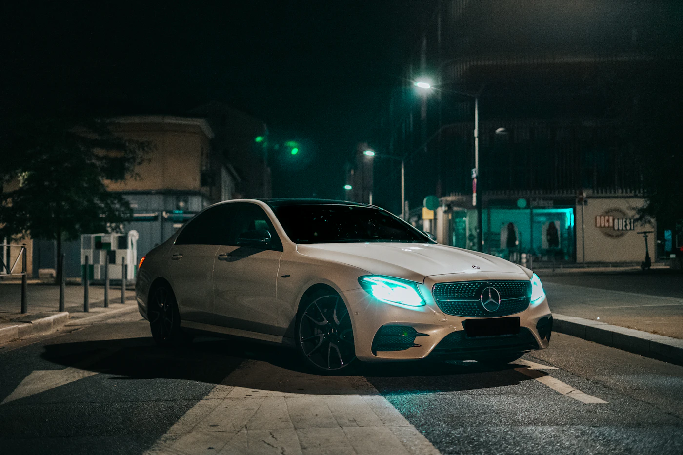 Mercedes-Benz E 300 AMG Line 2021